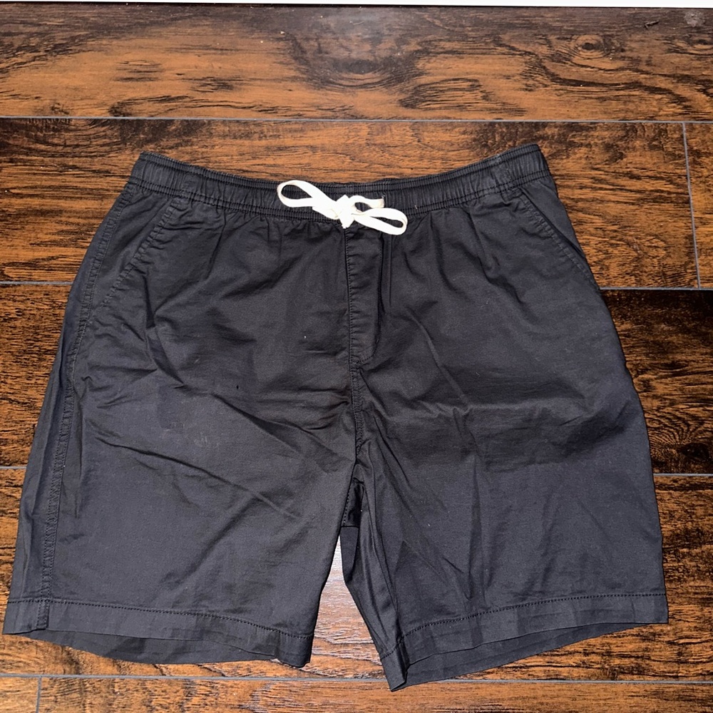 Men’s jogger khaki shorts